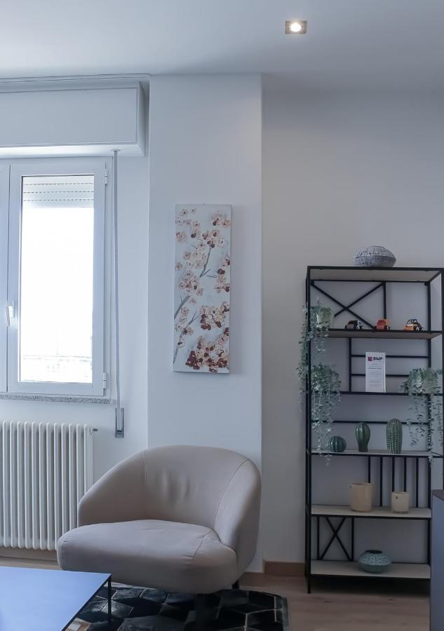 Bmp Apartment Atmosphere 2 Centrale, Vista Mare, Parcheggio Riccione Dış mekan fotoğraf
